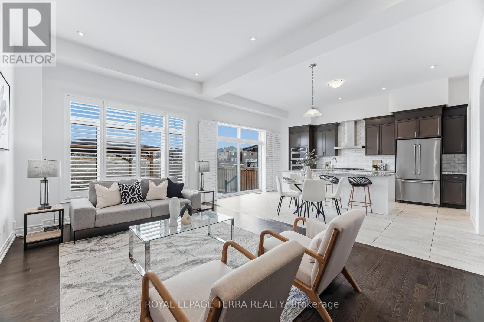 11 Lockton Street, Whitby, Ontario  L1P 0B9 - Photo 17 - E12867714