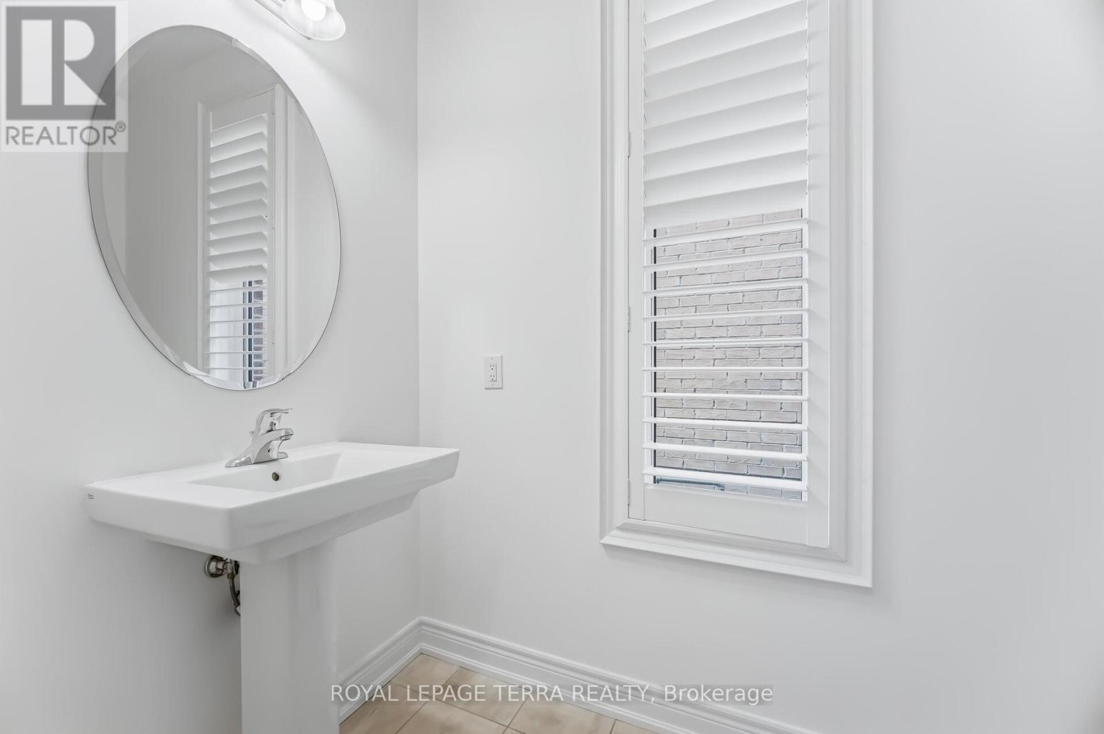 11 Lockton Street, Whitby, Ontario  L1P 0B9 - Photo 18 - E12867714