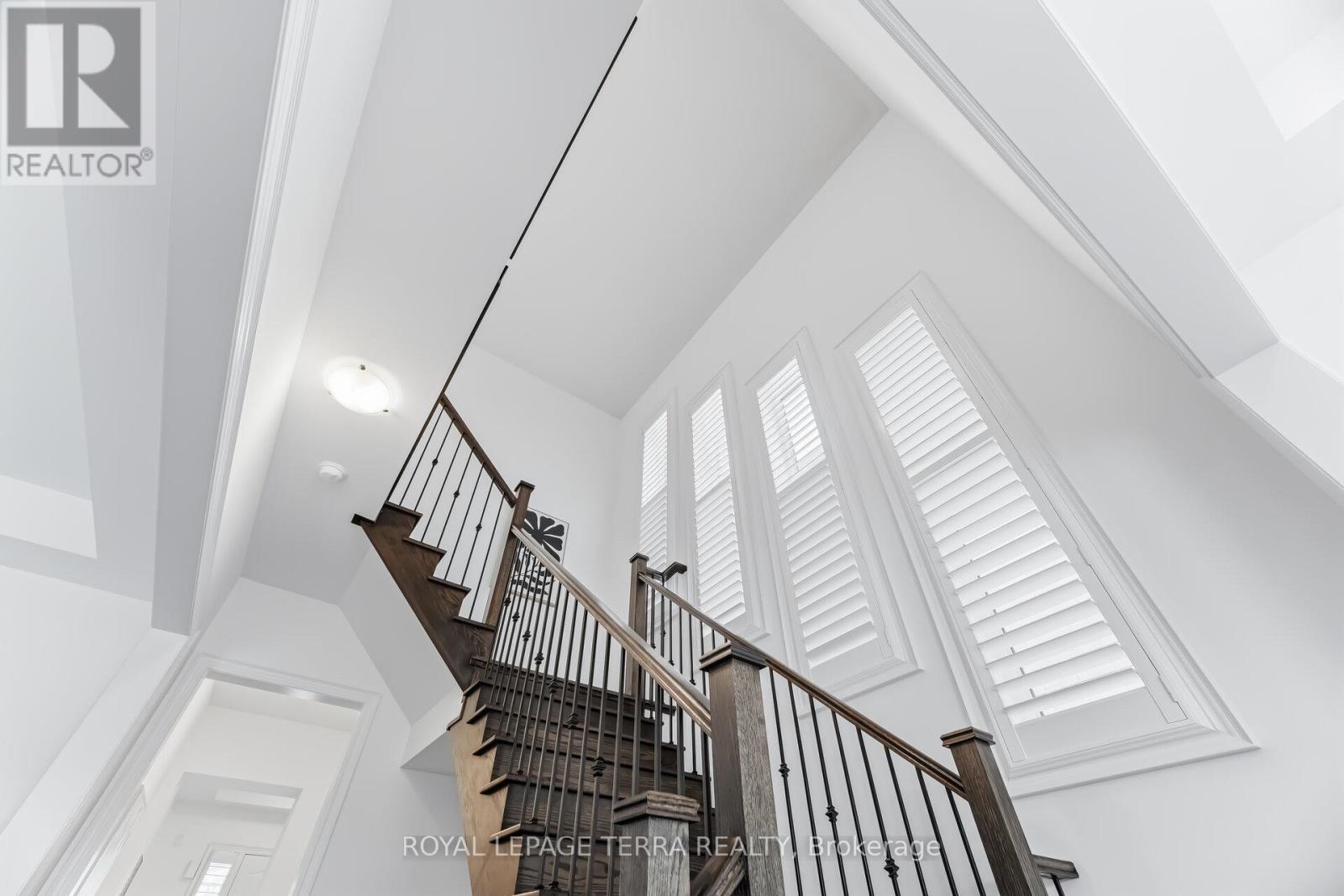 11 Lockton Street, Whitby, Ontario  L1P 0B9 - Photo 20 - E12867714