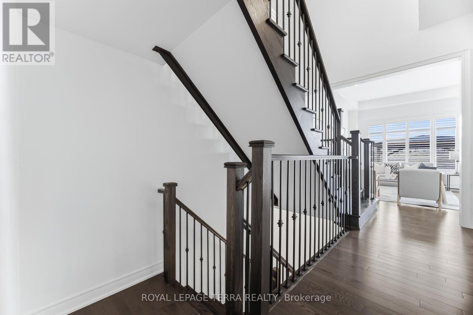 11 Lockton Street, Whitby, Ontario  L1P 0B9 - Photo 39 - E12867714