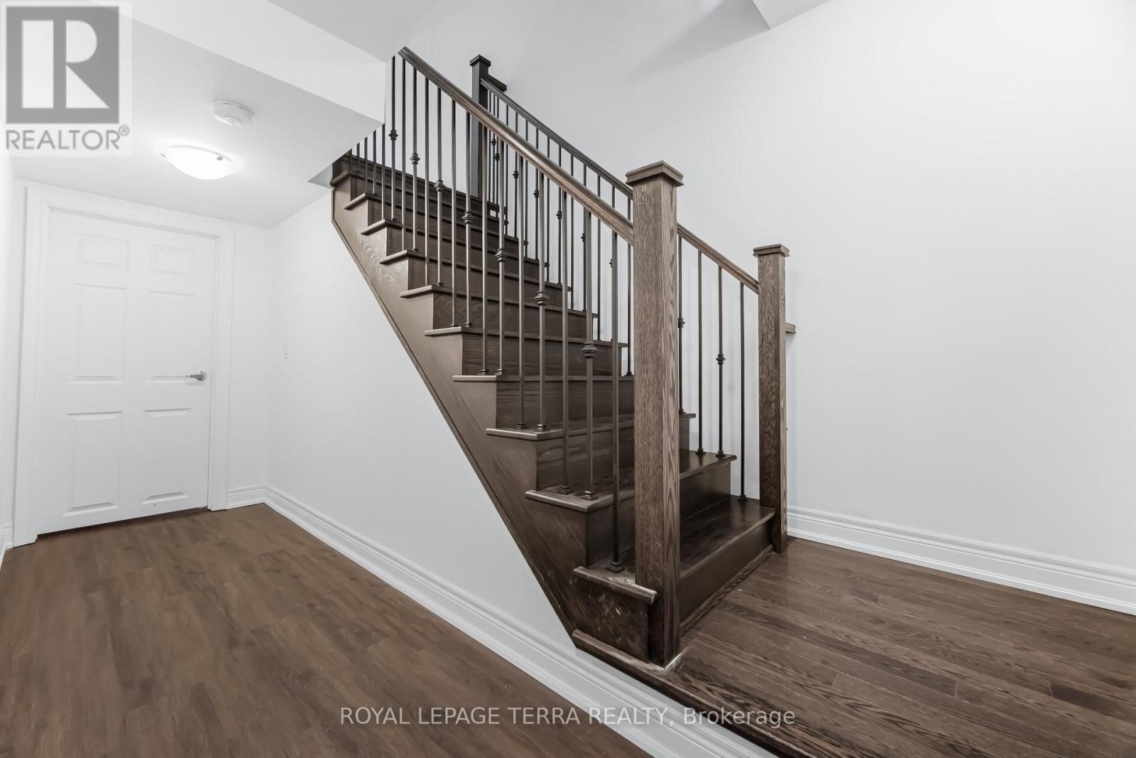 11 Lockton Street, Whitby, Ontario  L1P 0B9 - Photo 40 - E12867714