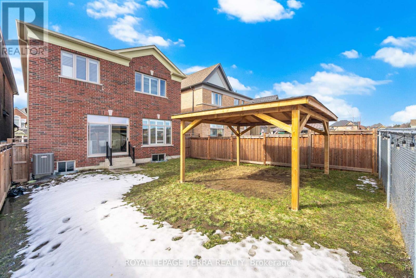 11 Lockton Street, Whitby, Ontario  L1P 0B9 - Photo 45 - E12867714