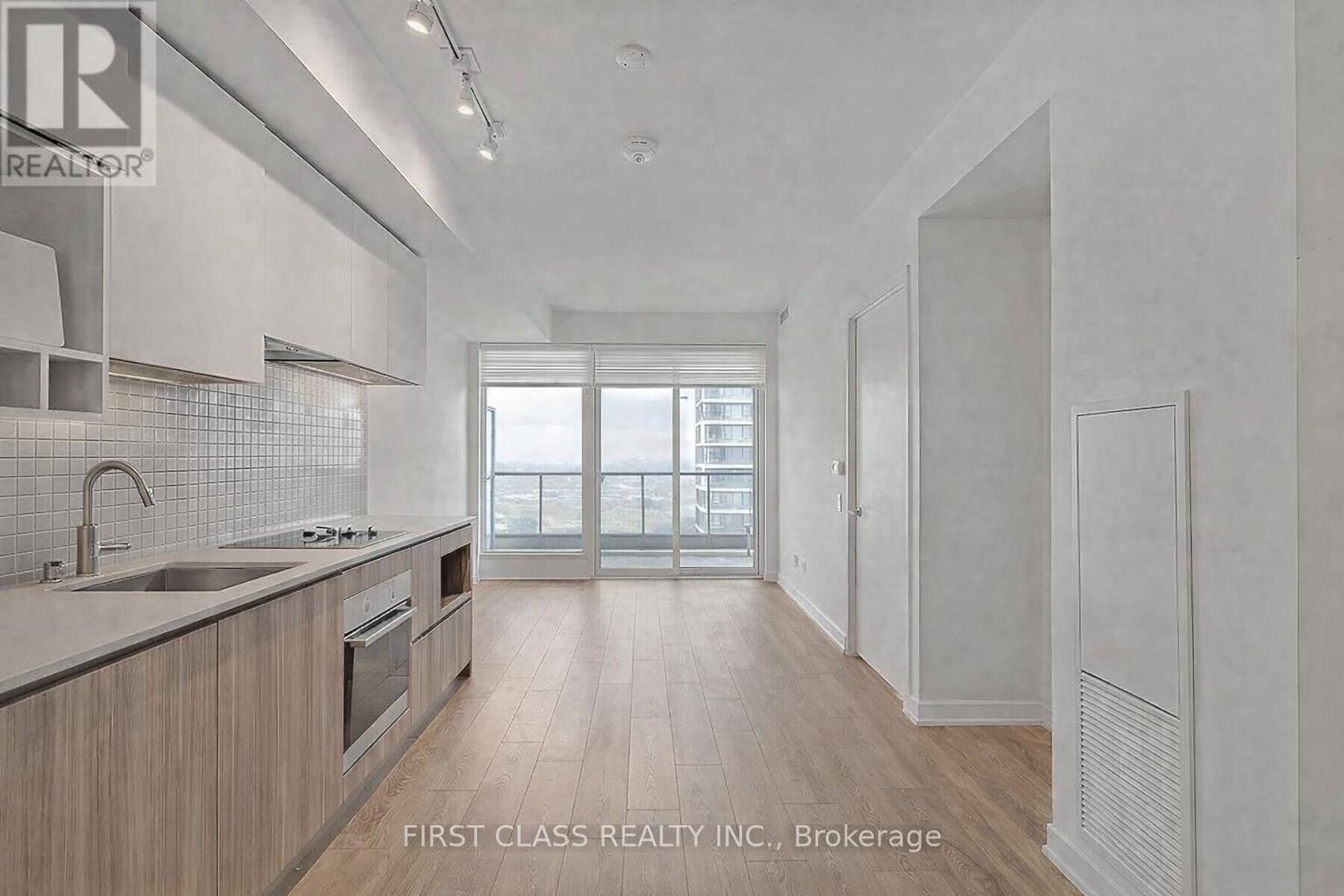 5507 - 898 PORTAGE PARKWAY, Vaughan, Ontario