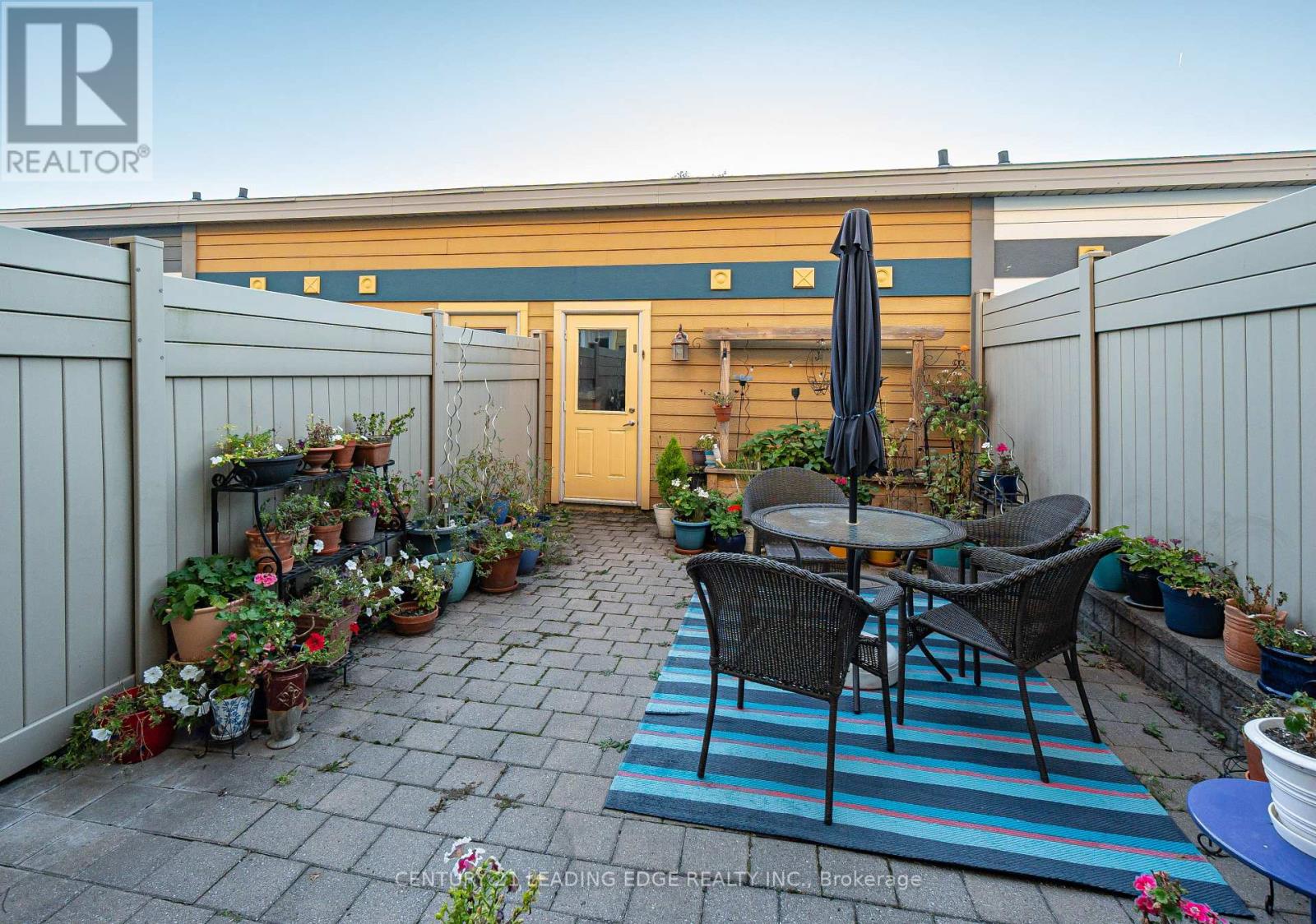 82 Woodbine Avenue, Toronto, Ontario  M4L 2A2 - Photo 15 - E12811420