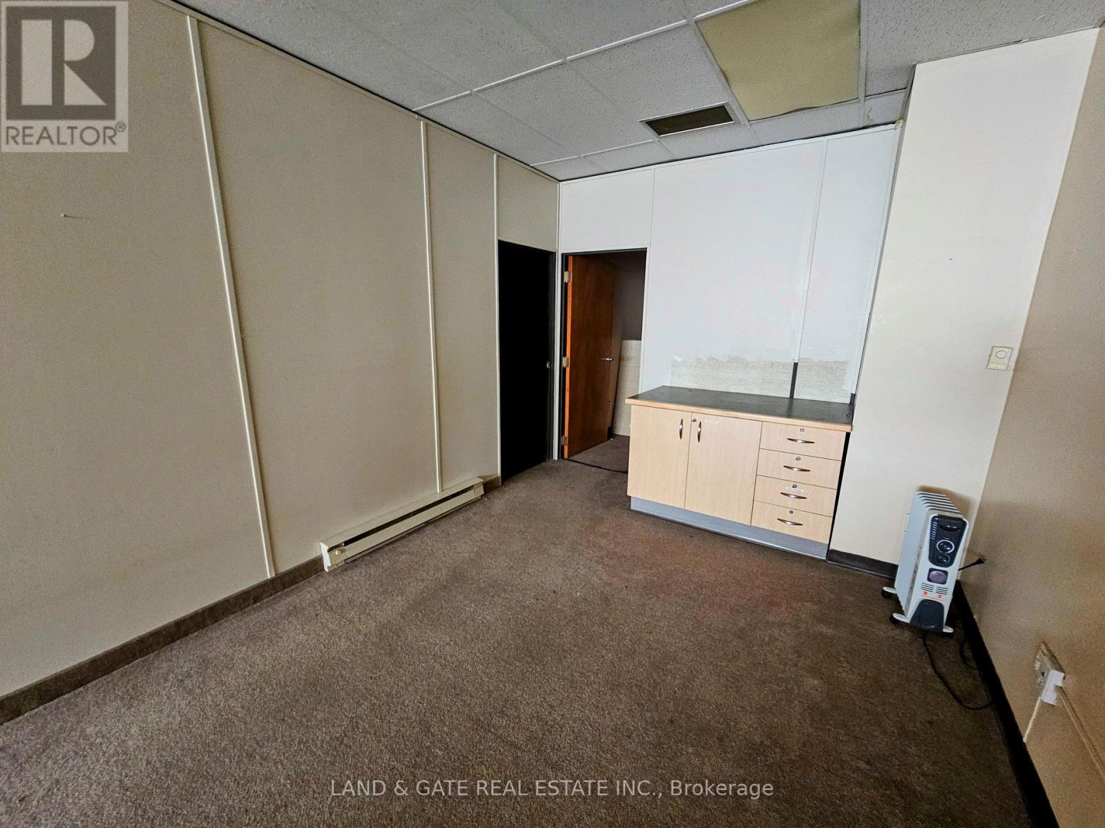 101 - 74 Simcoe Street S, Oshawa (Central), Ontario  L1H 4G6 - Photo 10 - E12207289