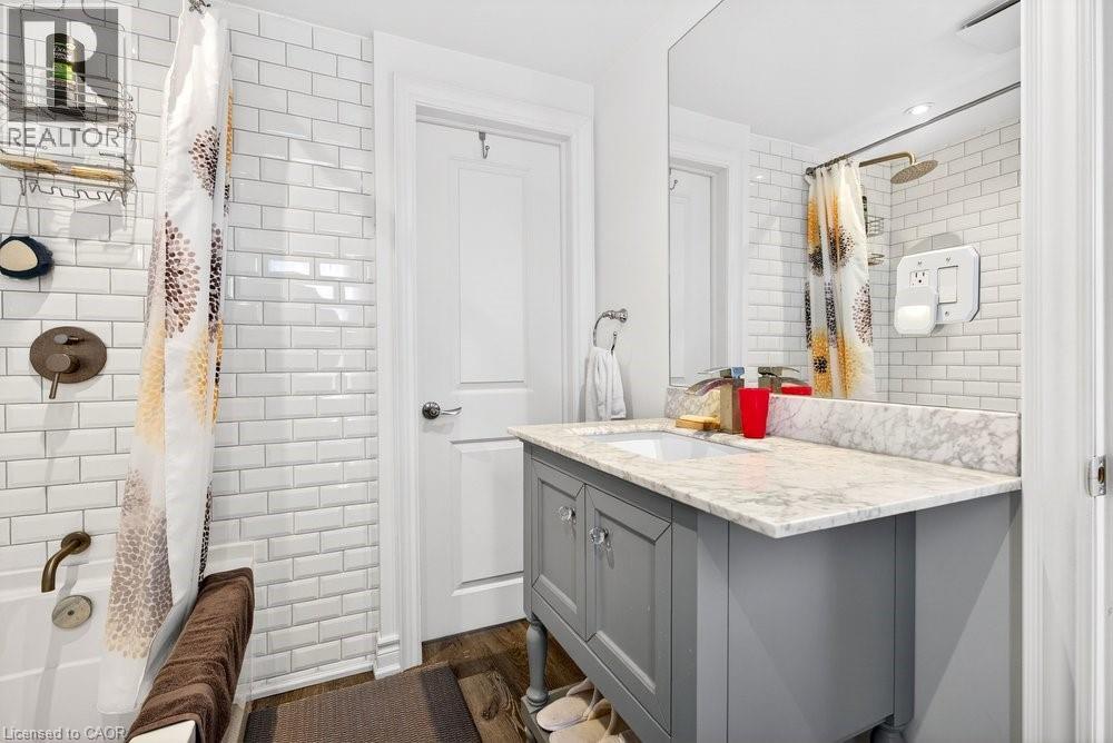 710 Rennie Street, Hamilton, Ontario  L8H 3R2 - Photo 38 - 40811175