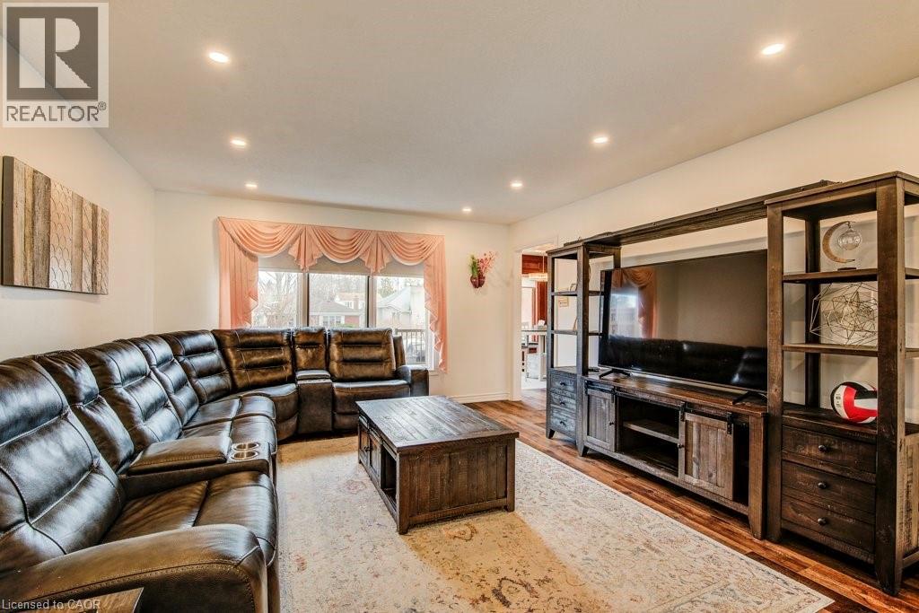 342 Wyecroft Boulevard, Waterloo, Ontario  N2T 1X8 - Photo 17 - 40810522