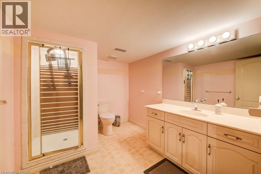 342 Wyecroft Boulevard, Waterloo, Ontario  N2T 1X8 - Photo 29 - 40810522