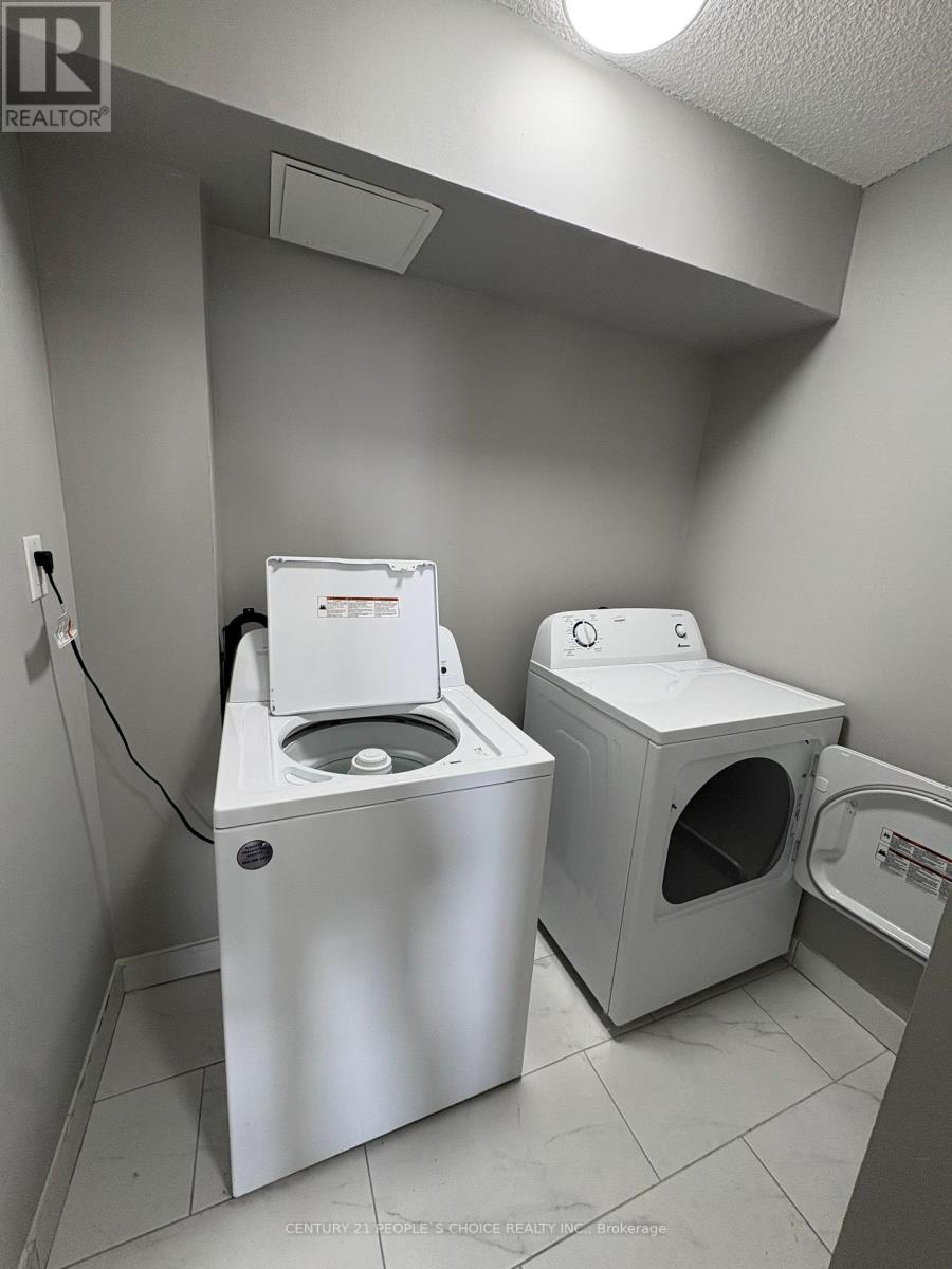 910 - 40 Panorama Court, Toronto, Ontario  M9V 4M1 - Photo 12 - W12867508