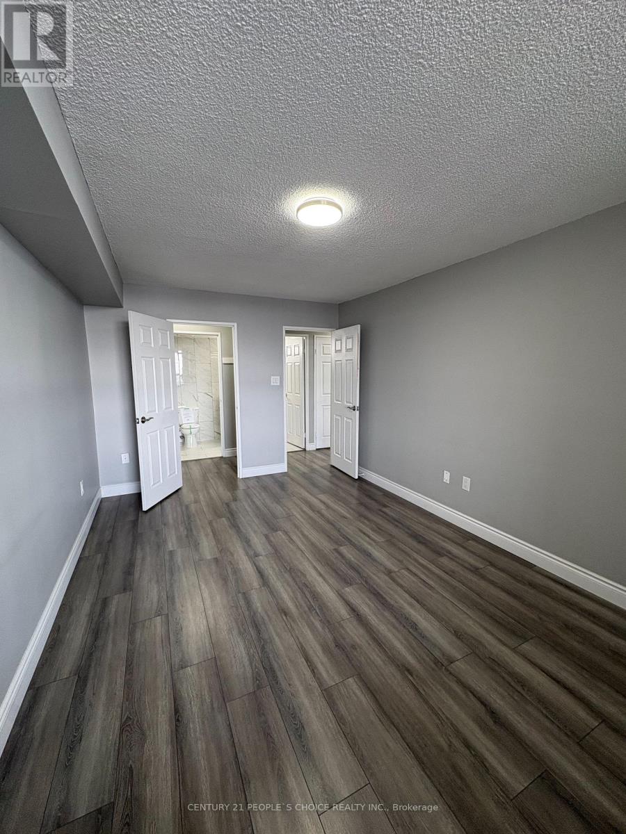 910 - 40 Panorama Court, Toronto, Ontario  M9V 4M1 - Photo 19 - W12867508