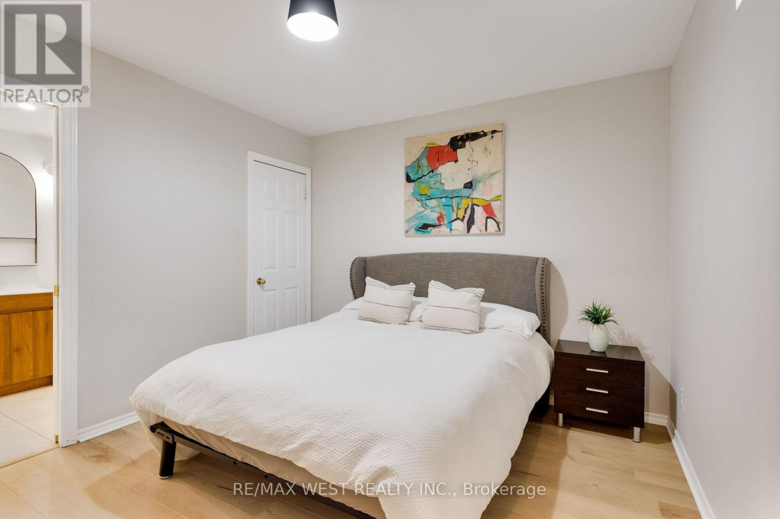 2240 Osprey Lane, Oakville, Ontario  L6M 3Z8 - Photo 44 - W12867726