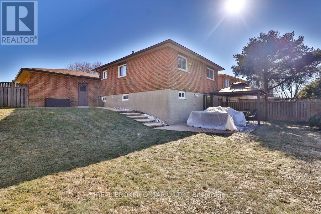 273 Oriole Court, Milton, Ontario  L9T 3R3 - Photo 27 - W12867732