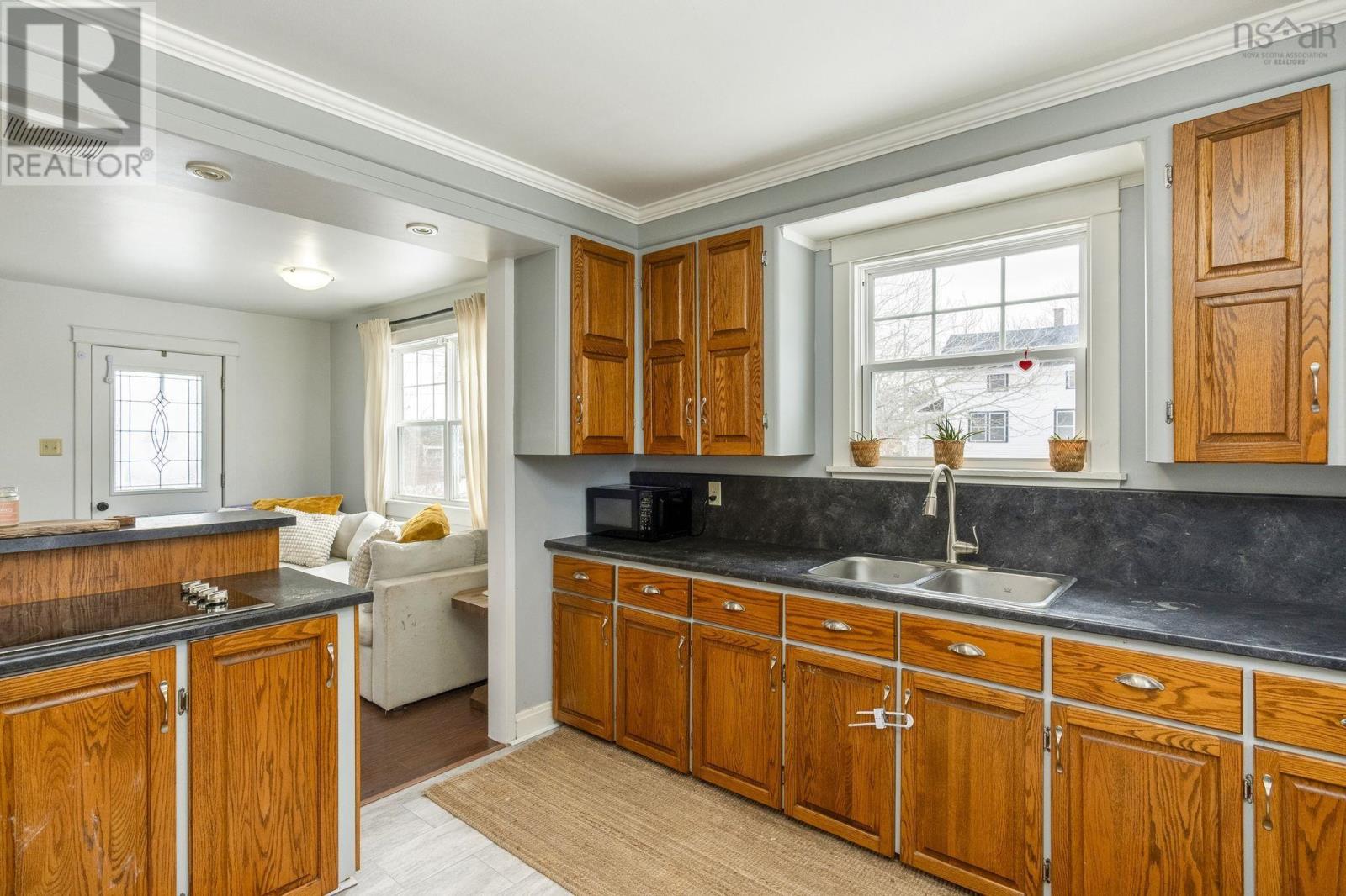 145 Foster Street, Berwick, Nova Scotia  B0P 1E0 - Photo 5 - 202604264