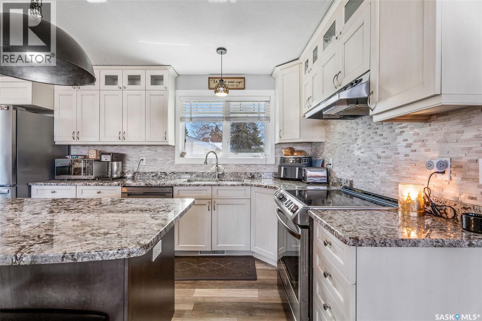 111 Churchill Drive, Melfort, Saskatchewan  S0E 1A0 - Photo 11 - SK030114