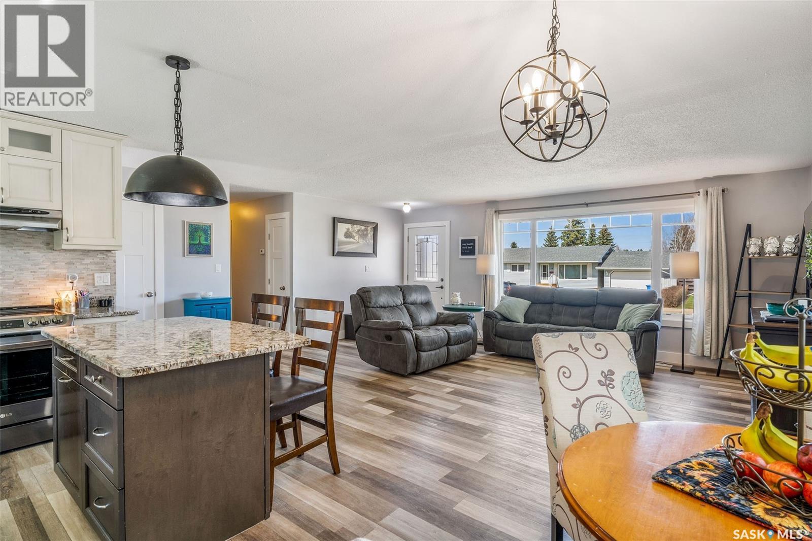 111 Churchill Drive, Melfort, Saskatchewan  S0E 1A0 - Photo 13 - SK030114