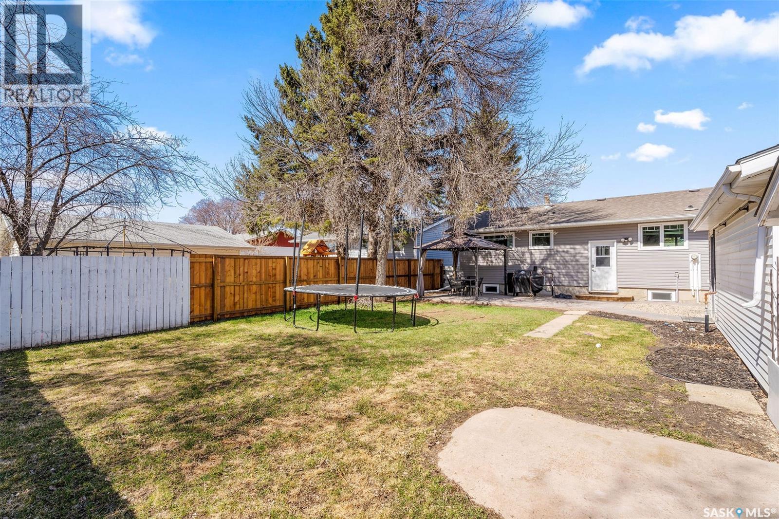 111 Churchill Drive, Melfort, Saskatchewan  S0E 1A0 - Photo 29 - SK030114