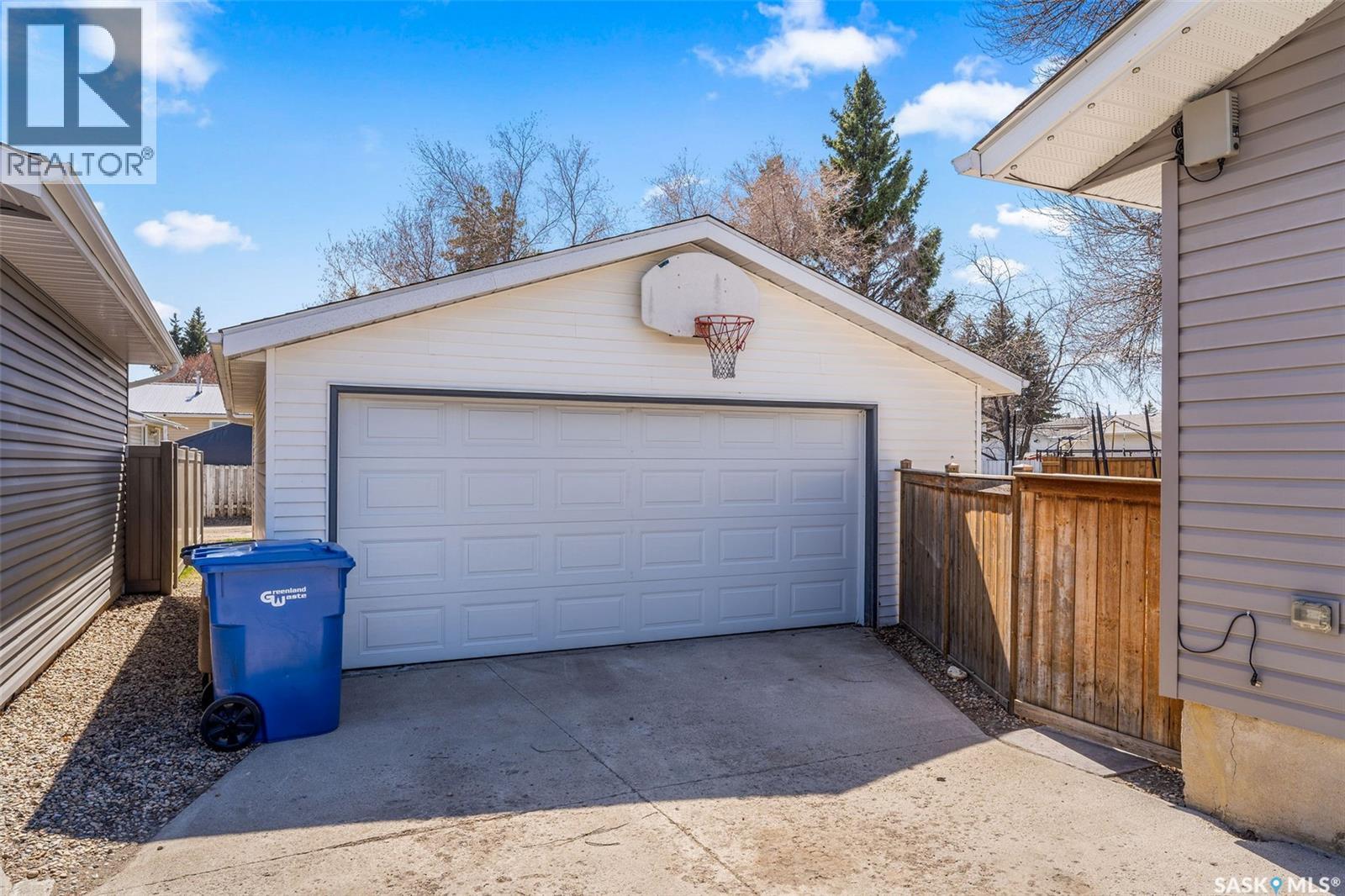 111 Churchill Drive, Melfort, Saskatchewan  S0E 1A0 - Photo 31 - SK030114