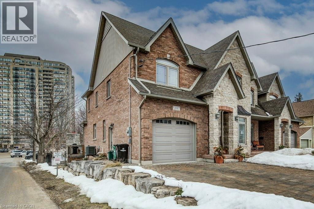 124 Allen Street E, Waterloo, Ontario  N2J 1J4 - Photo 2 - 40810641