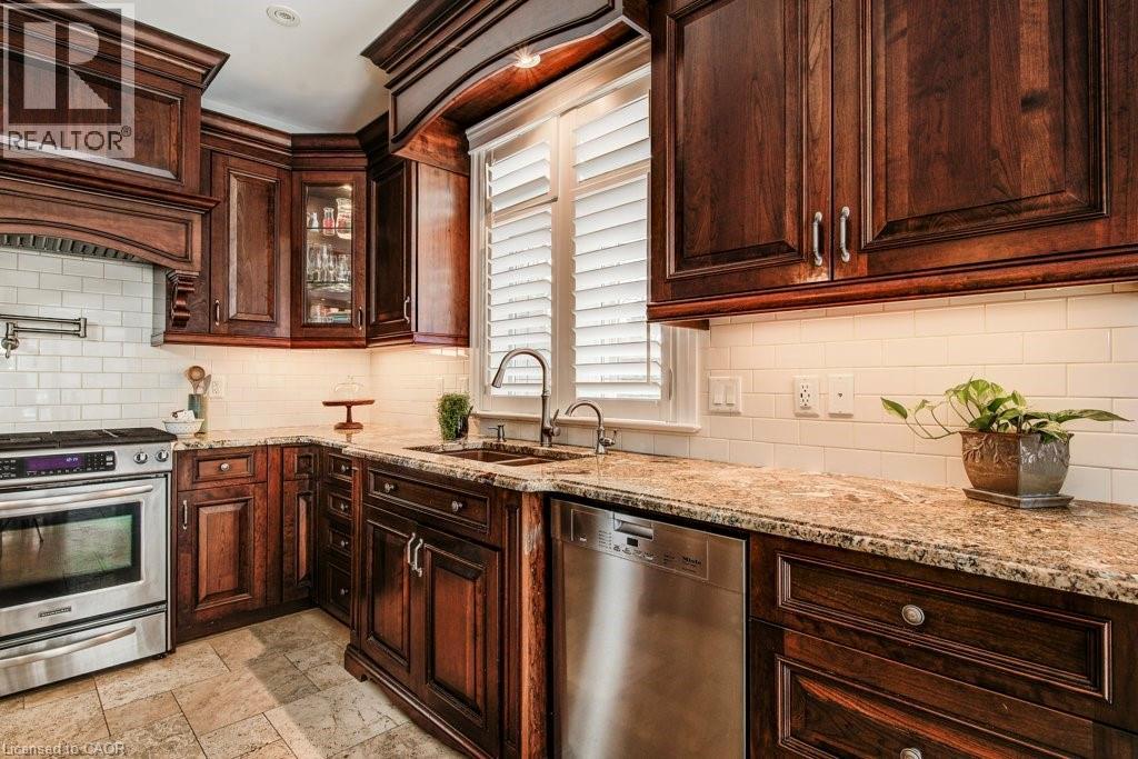 124 Allen Street E, Waterloo, Ontario  N2J 1J4 - Photo 18 - 40810641