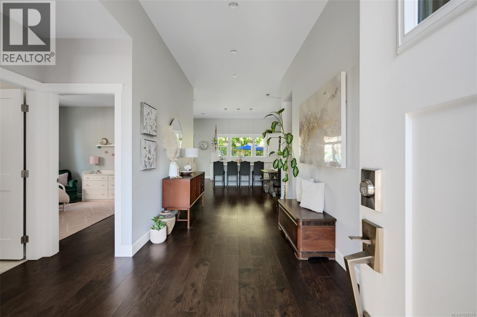 856 Hayden Pl, Mill Bay, British Columbia  V0R 2P3 - Photo 6 - 1028174