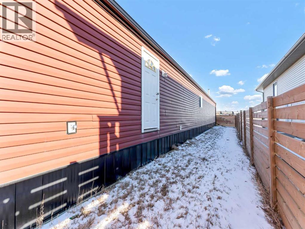 427 Main Street N, Redcliff, Alberta  T0J 2P0 - Photo 31 - A2287545