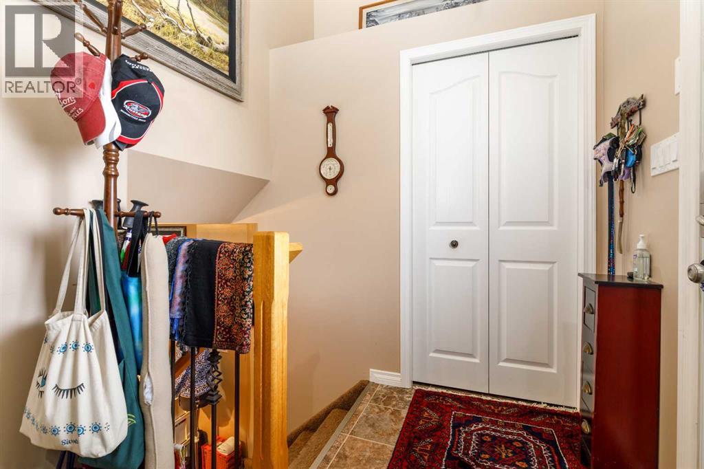 37 Regatta Way, Sylvan Lake, Alberta  T4S 0E8 - Photo 13 - A2289154