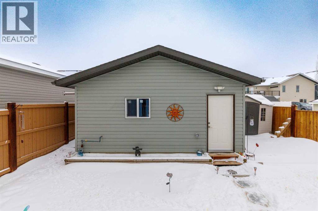 37 Regatta Way, Sylvan Lake, Alberta  T4S 0E8 - Photo 24 - A2289154