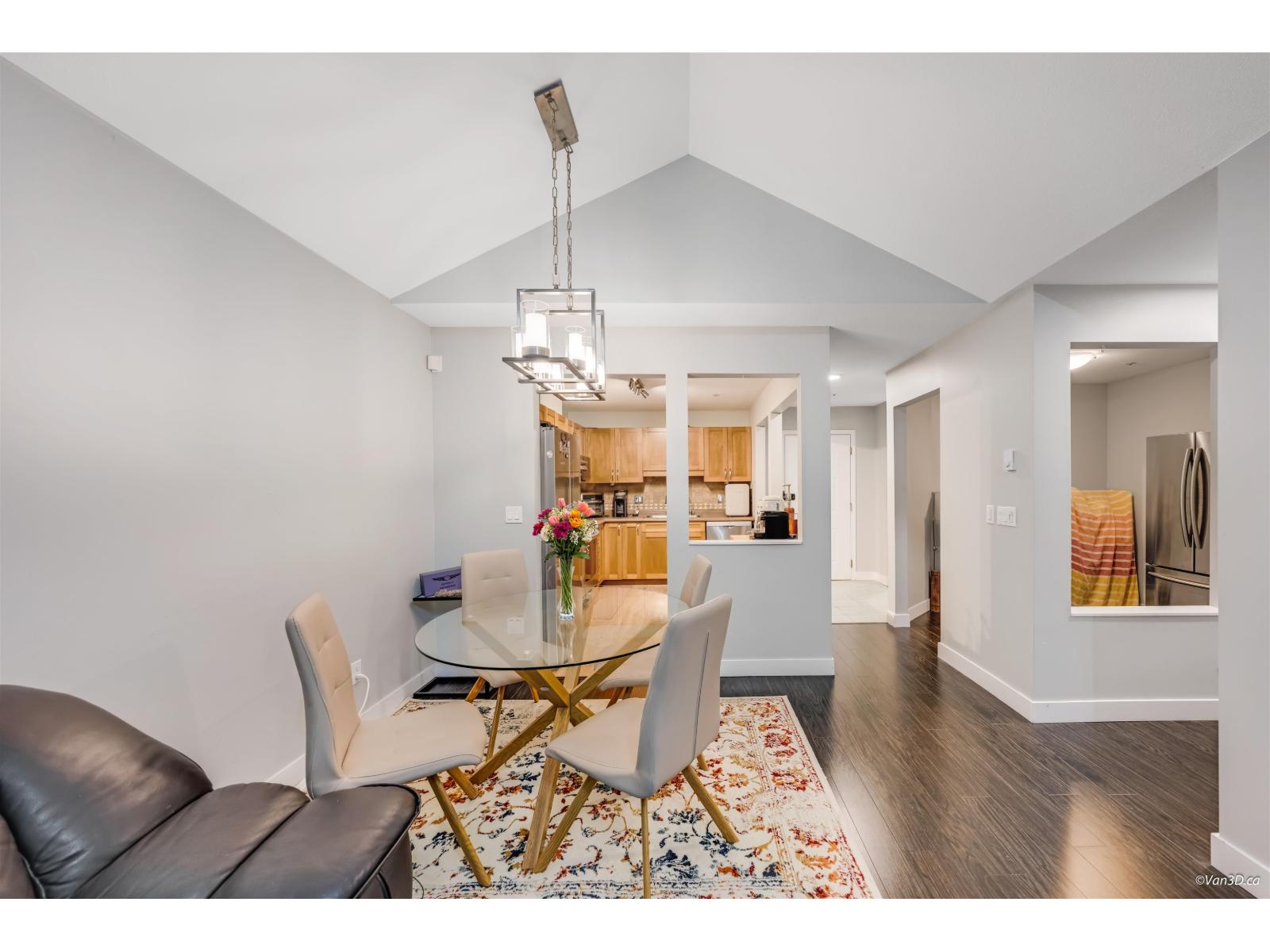 405 9688 148 Street, Surrey, British Columbia  V3R 0W2 - Photo 6 - R3097419