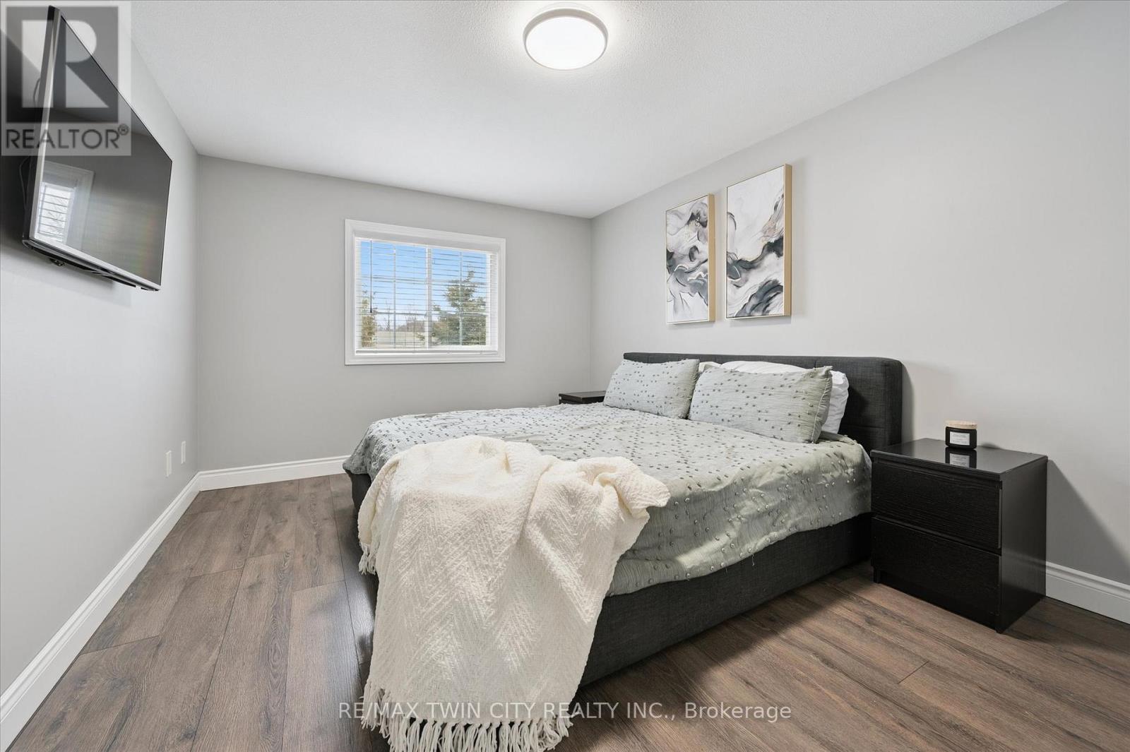 145 Prosperity Drive, Kitchener, Ontario  N2E 4E8 - Photo 17 - X12867544