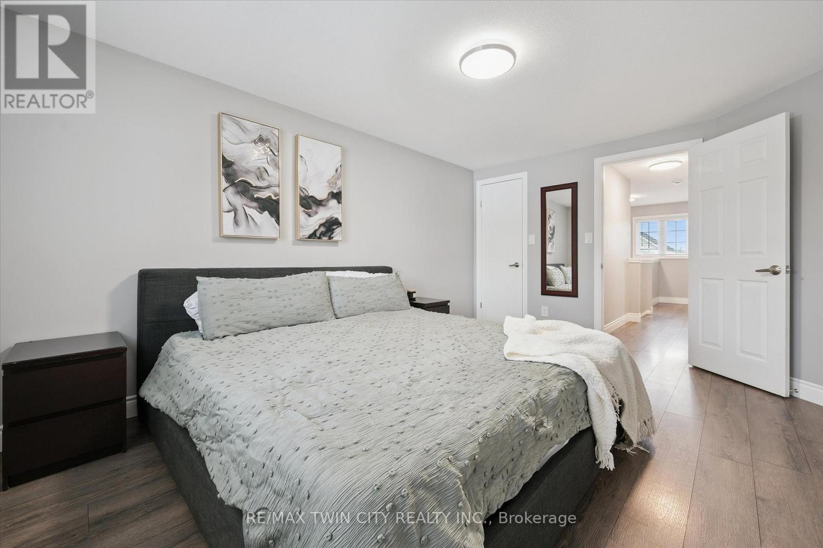 145 Prosperity Drive, Kitchener, Ontario  N2E 4E8 - Photo 19 - X12867544