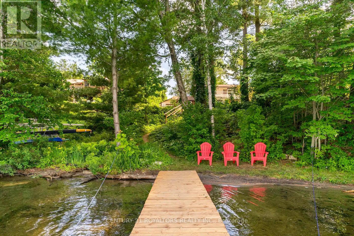 570 Phillip Street E, Gravenhurst, Ontario  P1P 1M3 - Photo 26 - X12867558