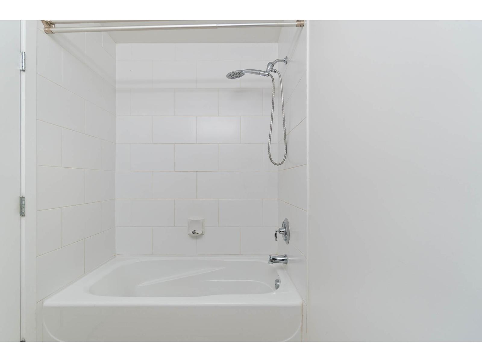 303 2943 Nelson Place, Abbotsford, British Columbia  V2S 7G2 - Photo 20 - R3098001