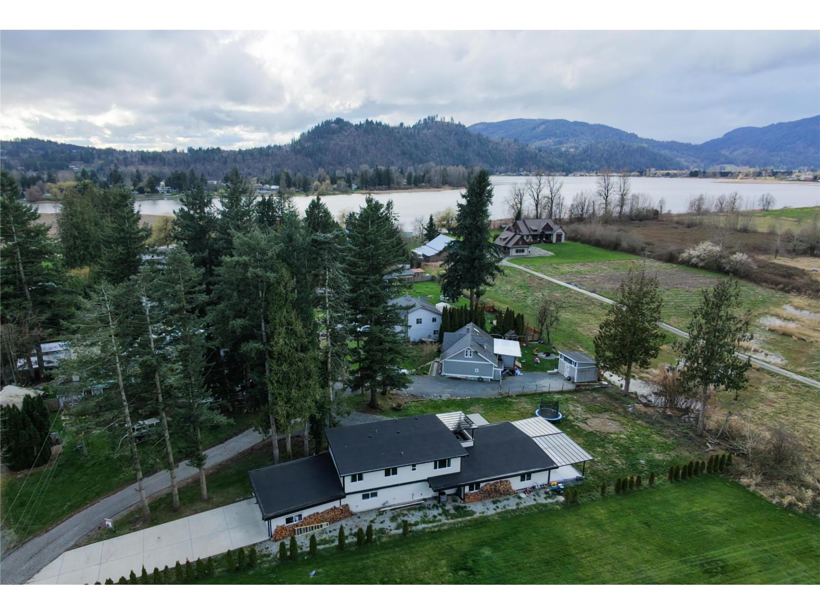 36143 Shore Road, Mission, British Columbia  V2V 4J1 - Photo 30 - R3097636