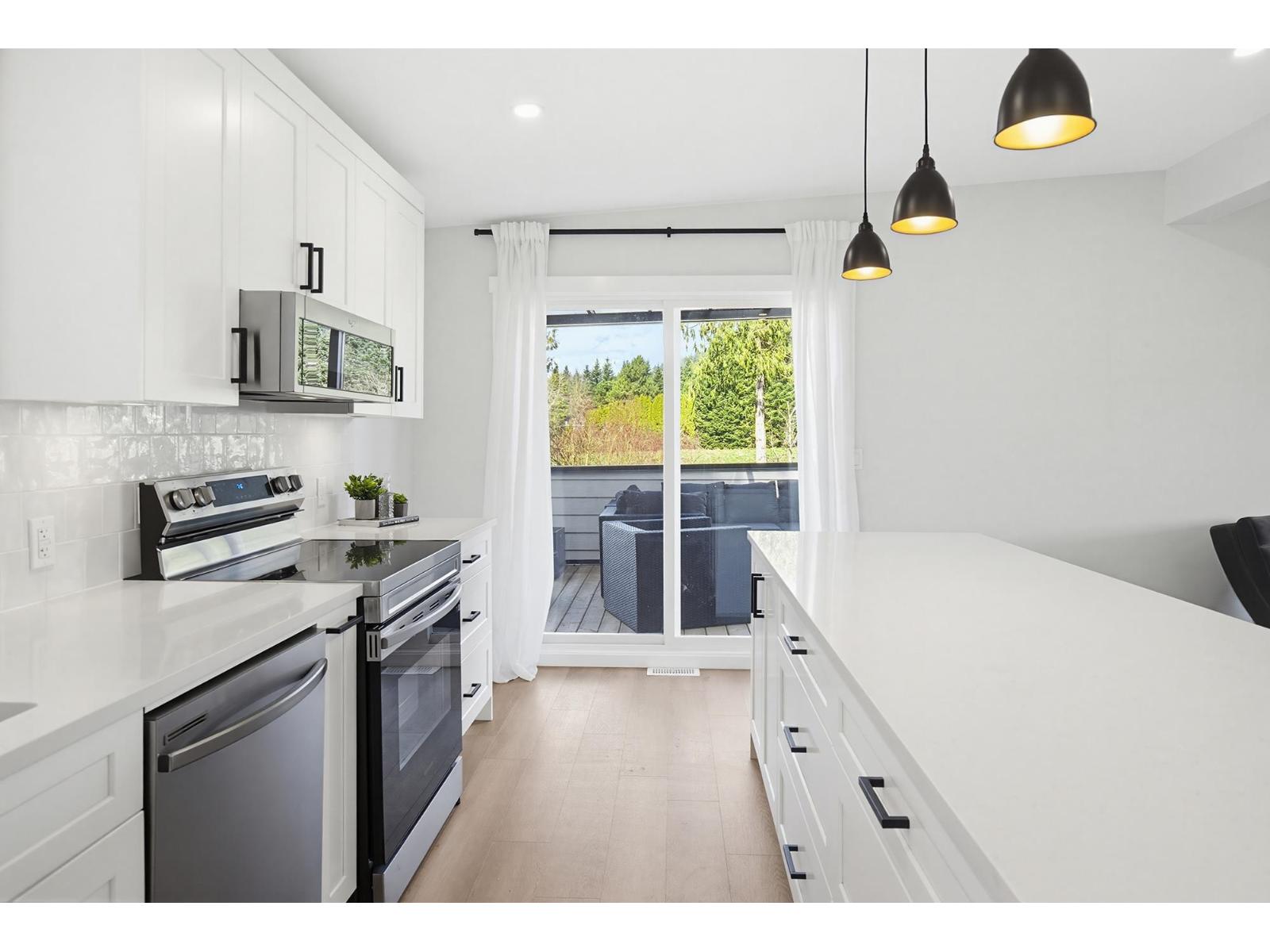 36143 Shore Road, Mission, British Columbia  V2V 4J1 - Photo 7 - R3097636