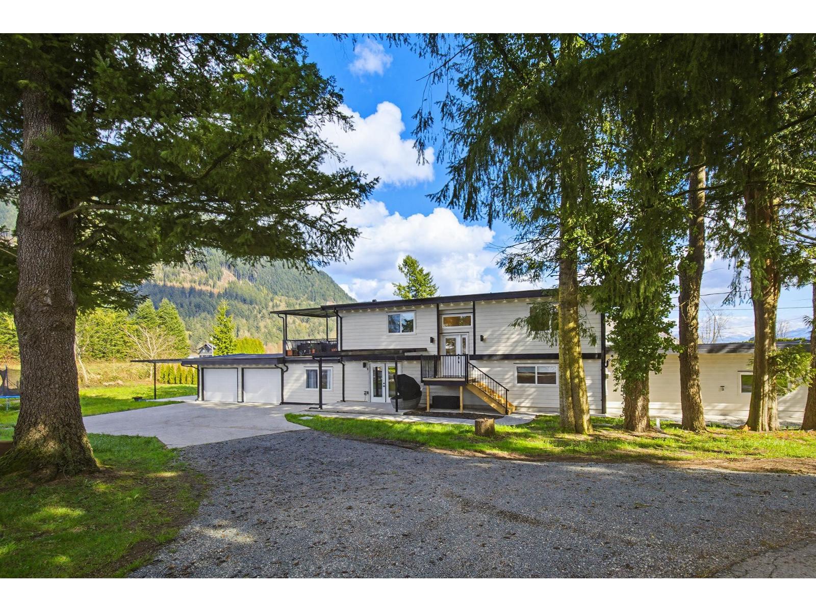 36143 Shore Road, Mission, British Columbia  V2V 4J1 - Photo 1 - R3097636