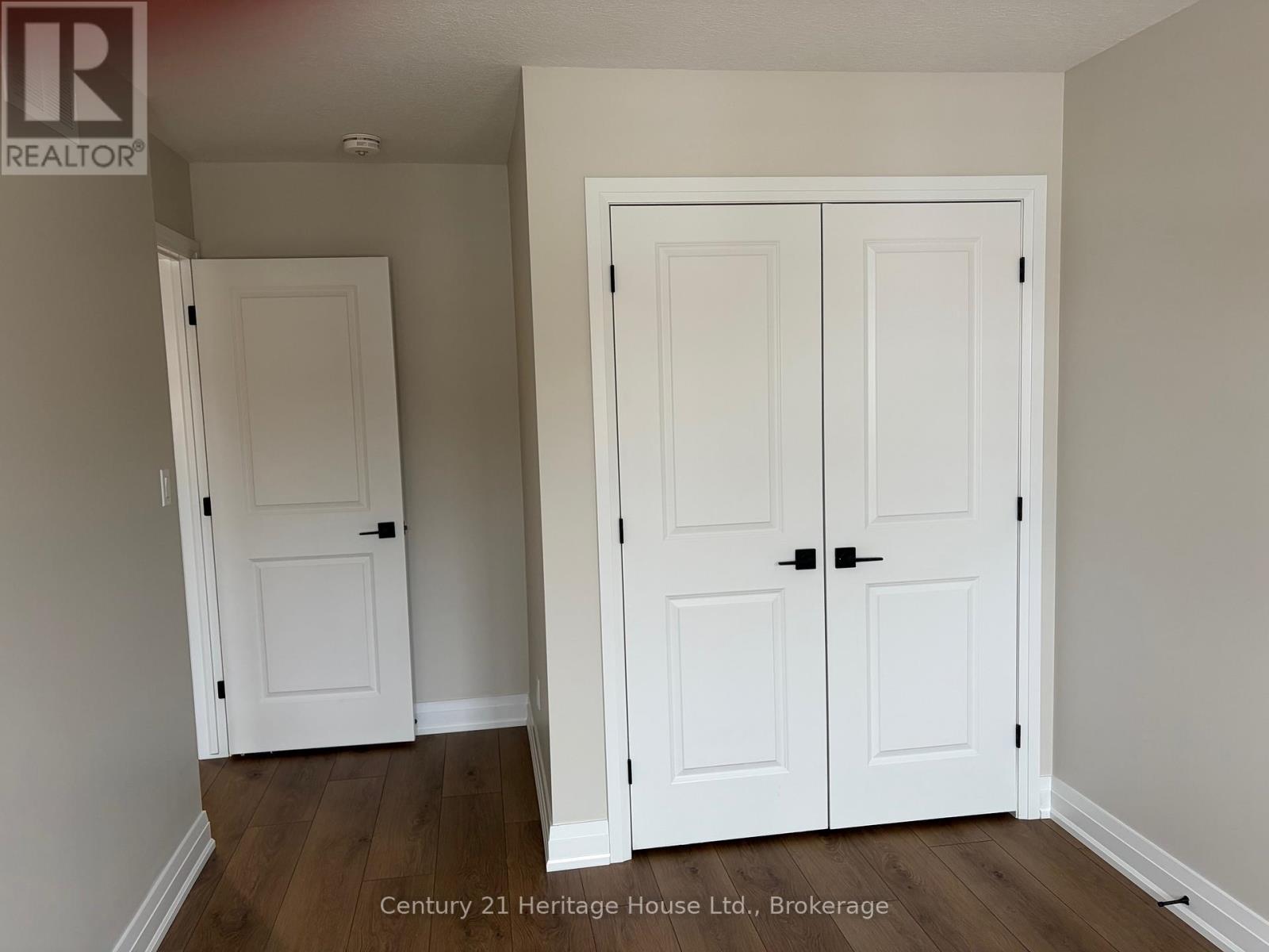 4 - 229 Bruce Street S, West Grey, Ontario  N0G 1R0 - Photo 19 - X12468225