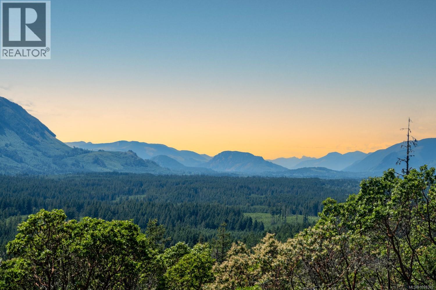 5876 Stoltze Rd, Duncan, British Columbia