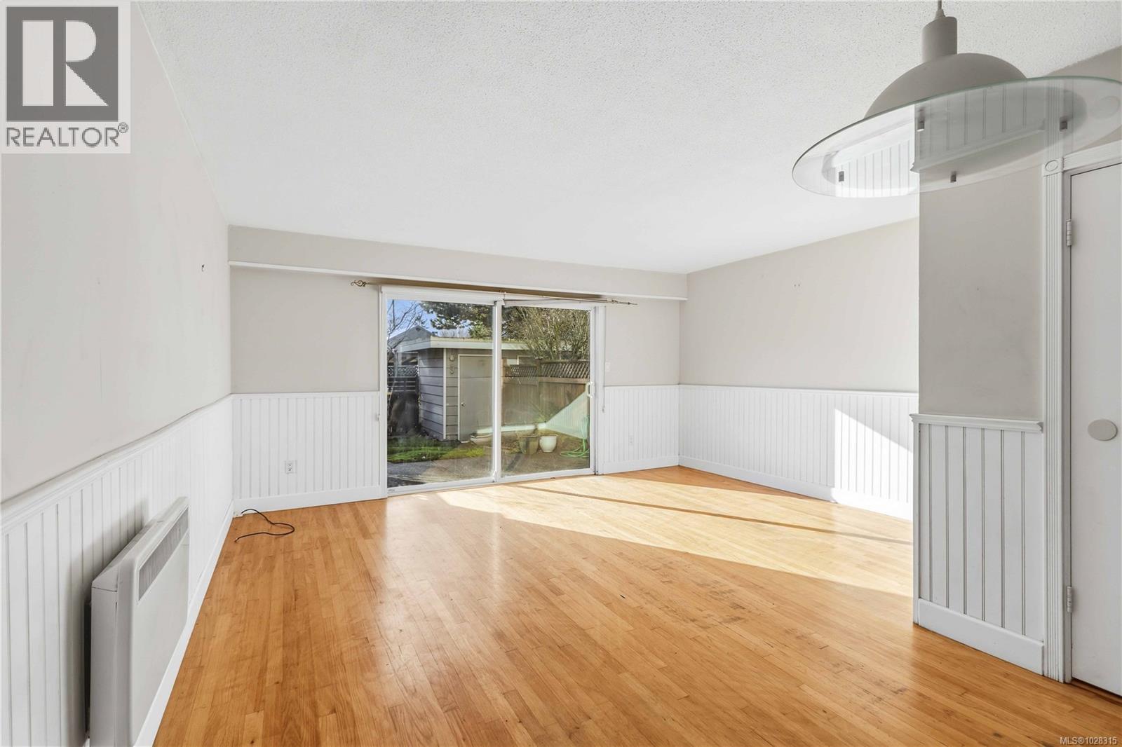 9 10145 Third St, Sidney, British Columbia  V8L 3B5 - Photo 7 - 1028315