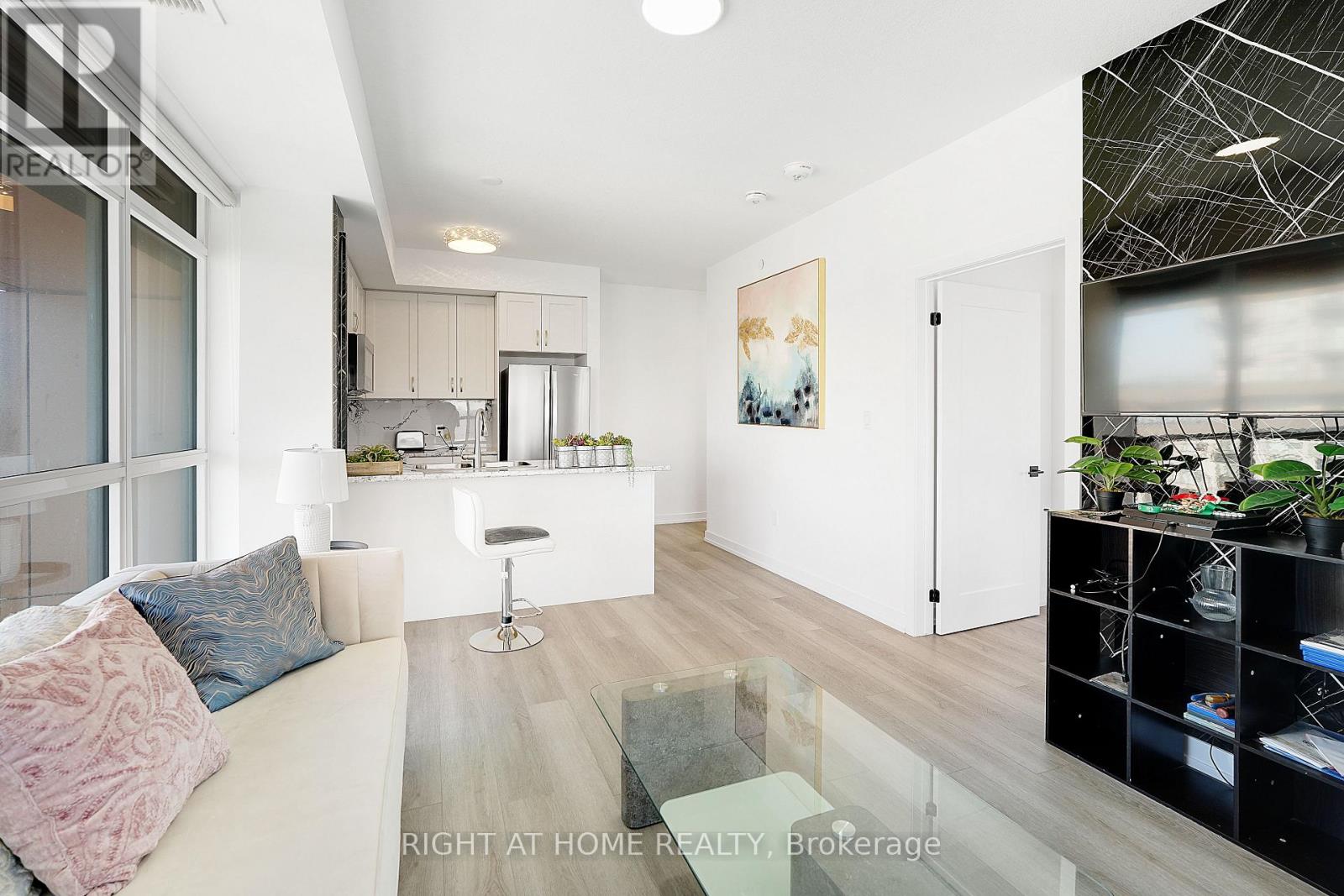 905 - 460 Dundas Street E, Hamilton, Ontario  L8B 2A5 - Photo 12 - X12867730