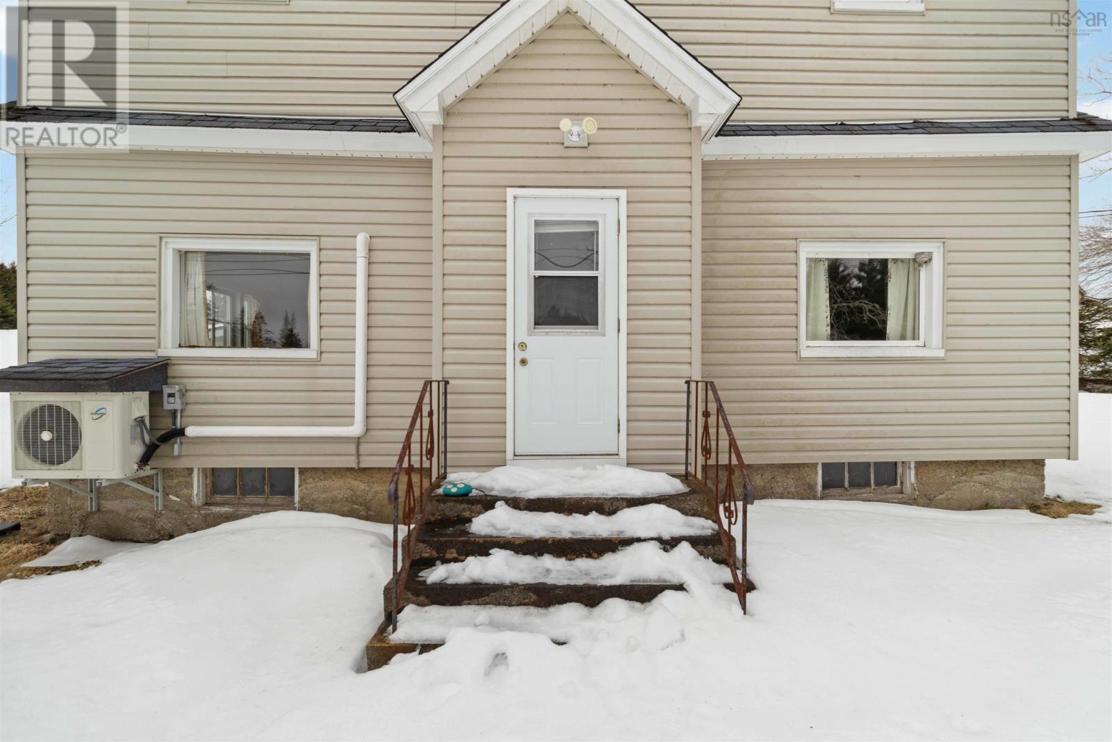 67 Croft Avenue, Crescent Beach, Nova Scotia  B0R 1C0 - Photo 5 - 202604266