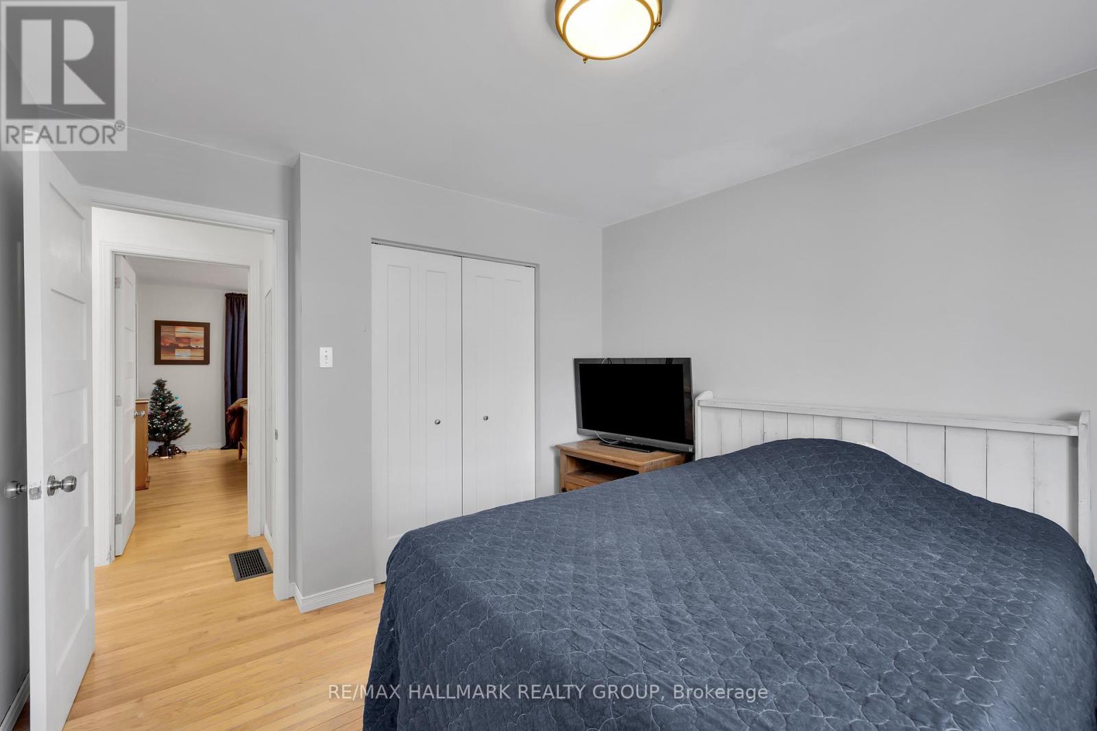 10 Frederick Street, Lansdowne Village, Ontario  K0E 1L0 - Photo 27 - X12610658