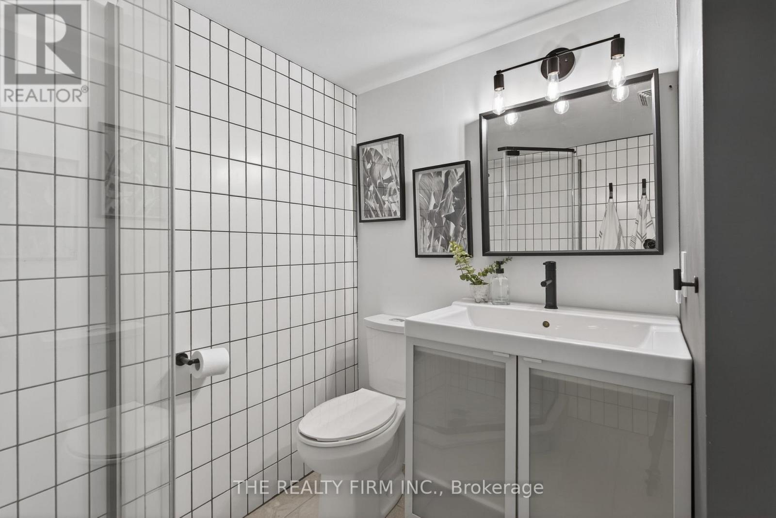 2404 - 323 Colborne Street, London East, Ontario  N6B 3N8 - Photo 12 - X12867772