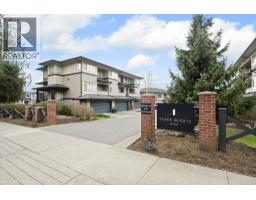 <div class="price">$799,800</div> 5 13771 232a Street, Maple Ridge<br><div style="margin-bottom:8px;"><small>Royal LePage Elite West</small></div><div class='bed_bath'>3 Bed | 3 Bath</div>
