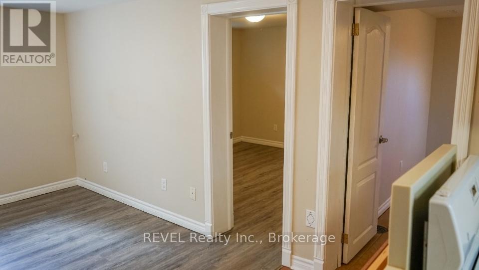 31 Philip Street, St. Catharines, Ontario  L2P 2M7 - Photo 16 - X12867828