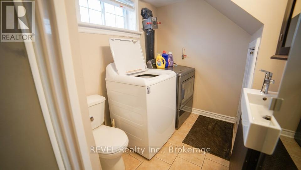 31 Philip Street, St. Catharines, Ontario  L2P 2M7 - Photo 21 - X12867828