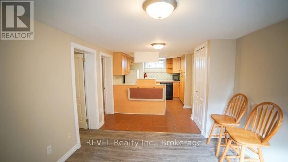 31 Philip Street, St. Catharines, Ontario  L2P 2M7 - Photo 7 - X12867828