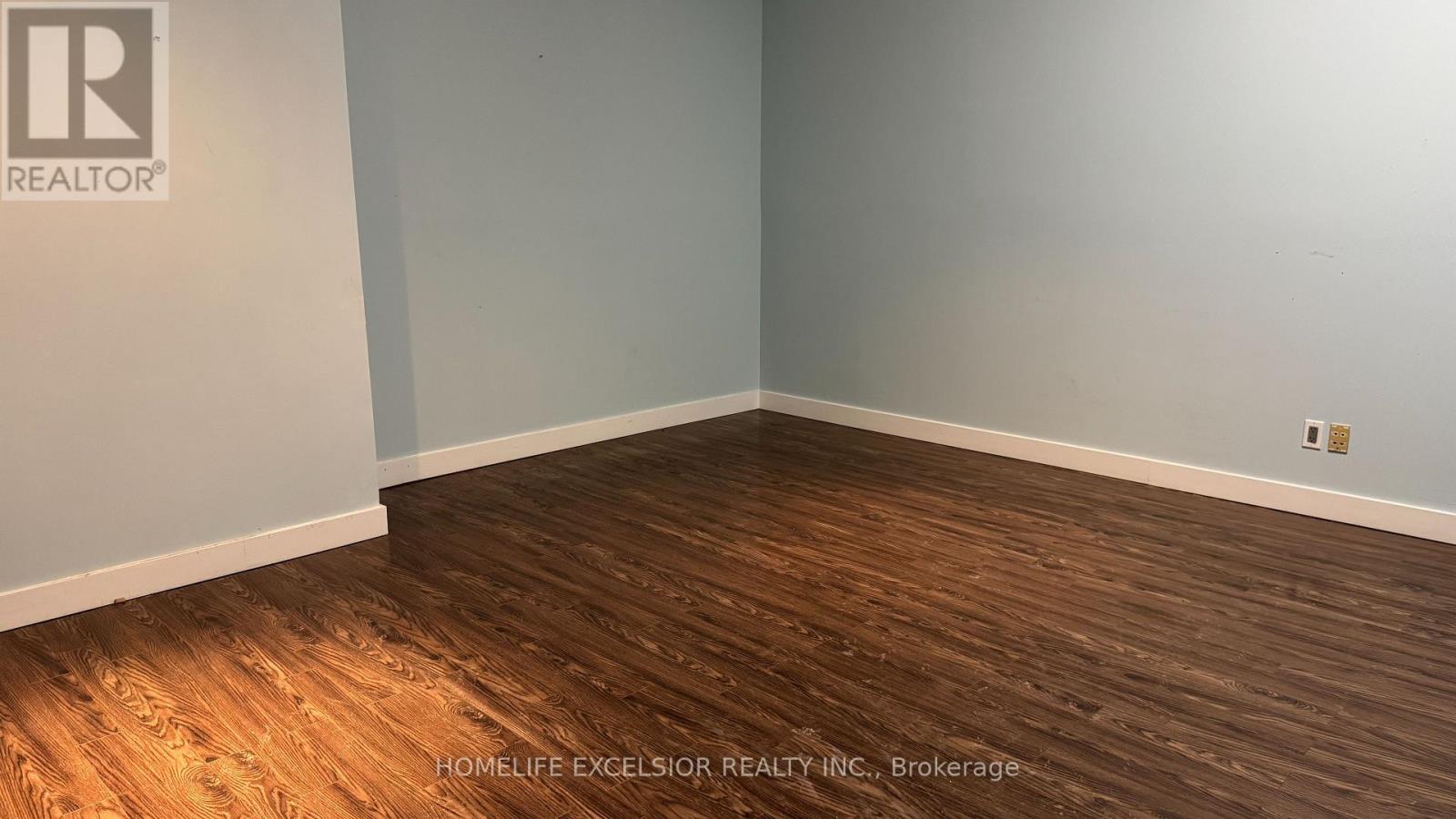 901a - 4560 Highway 7 E, Markham (Unionville), Ontario  L3R 1M5 - Photo 15 - N12596416