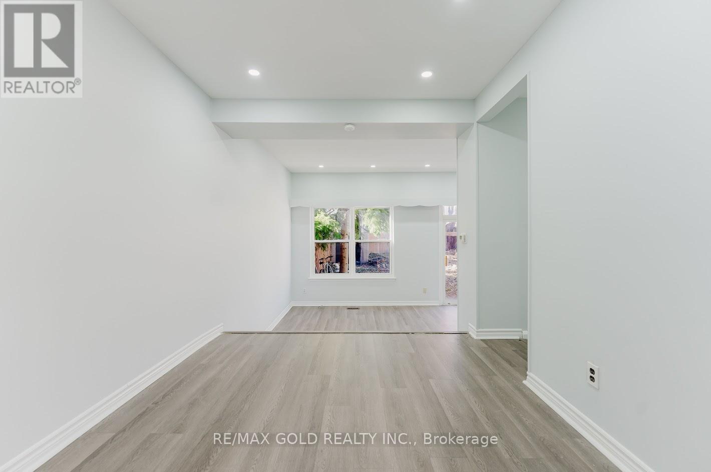 16 Crawford Drive, Brampton, Ontario  L6V 2C7 - Photo 20 - W12867746