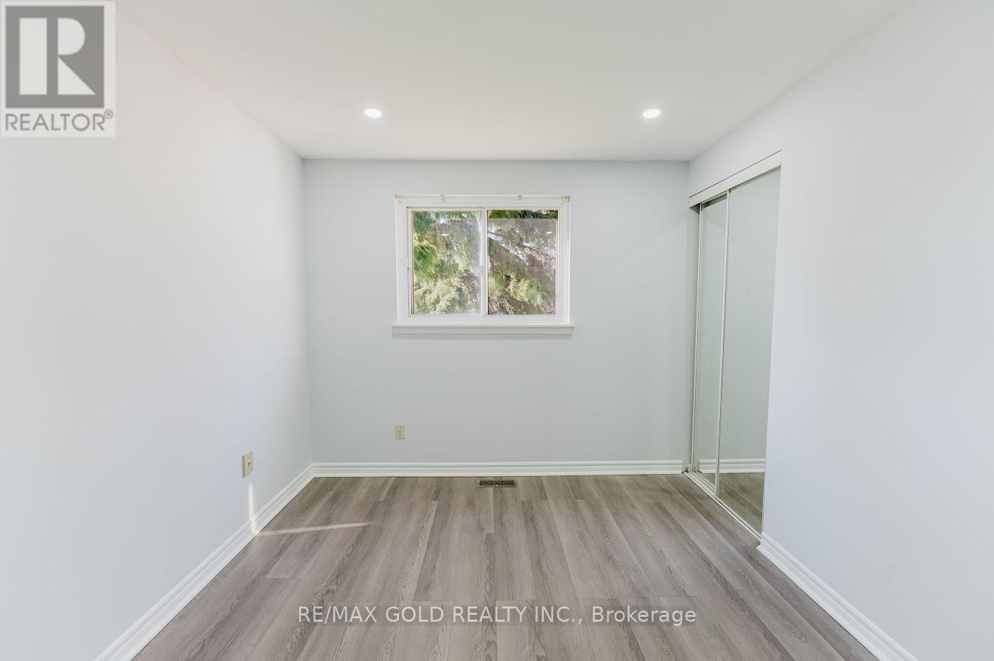 16 Crawford Drive, Brampton, Ontario  L6V 2C7 - Photo 36 - W12867746