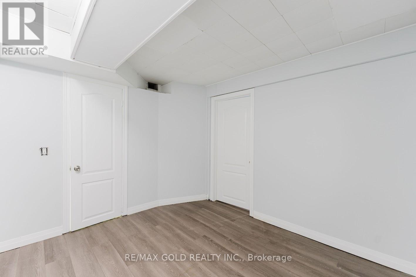 16 Crawford Drive, Brampton, Ontario  L6V 2C7 - Photo 39 - W12867746